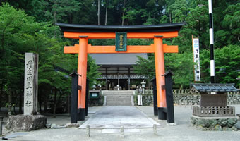 丹生川上神社